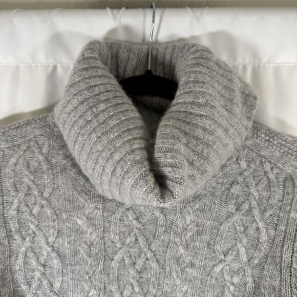 Gap Lambs Wool Blend Sweater Women's Small Cable Knit Turtleneck Pullover - Picture 3 of 11